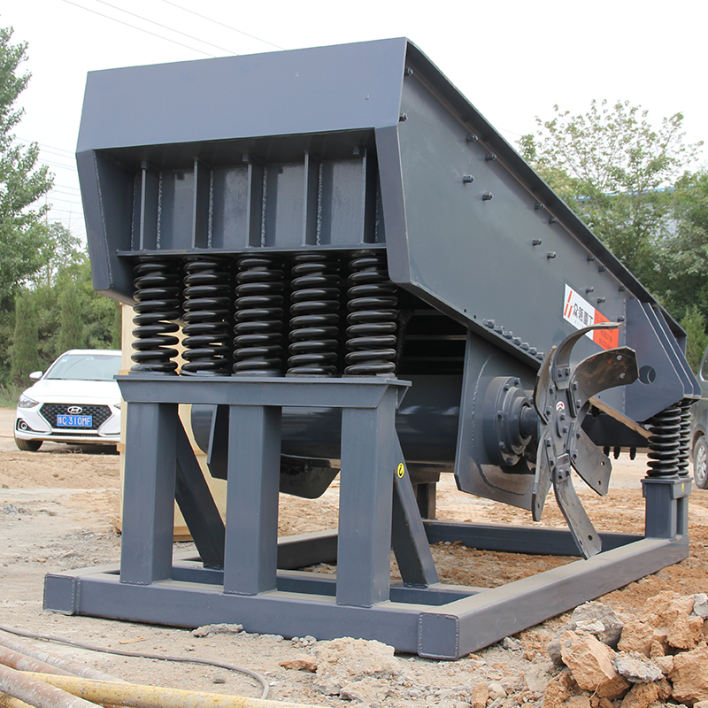 1623815779685920.jpg ZGS棒條振動(dòng)喂料機(jī)